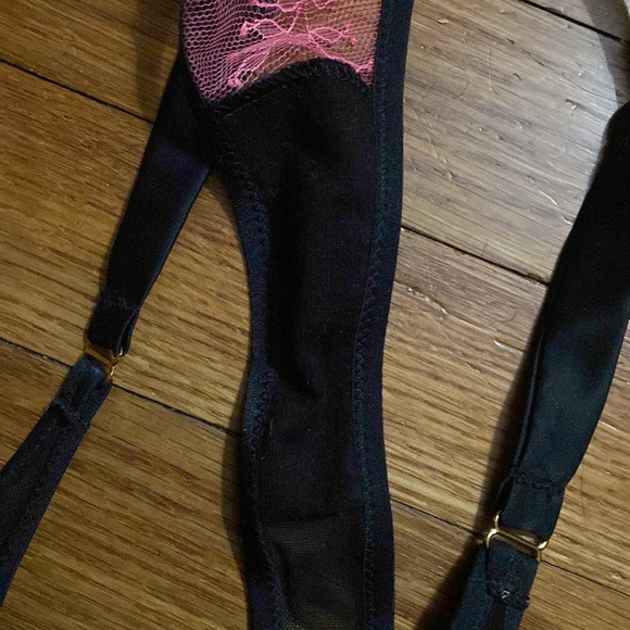 NIB Custom Tatu Couture Laetitia Thong - Picture 16 of 17